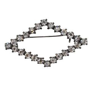 VTG Brooch‎ Diamond Point Clear Rhinestones Silver Tone Classy Elegant Pin